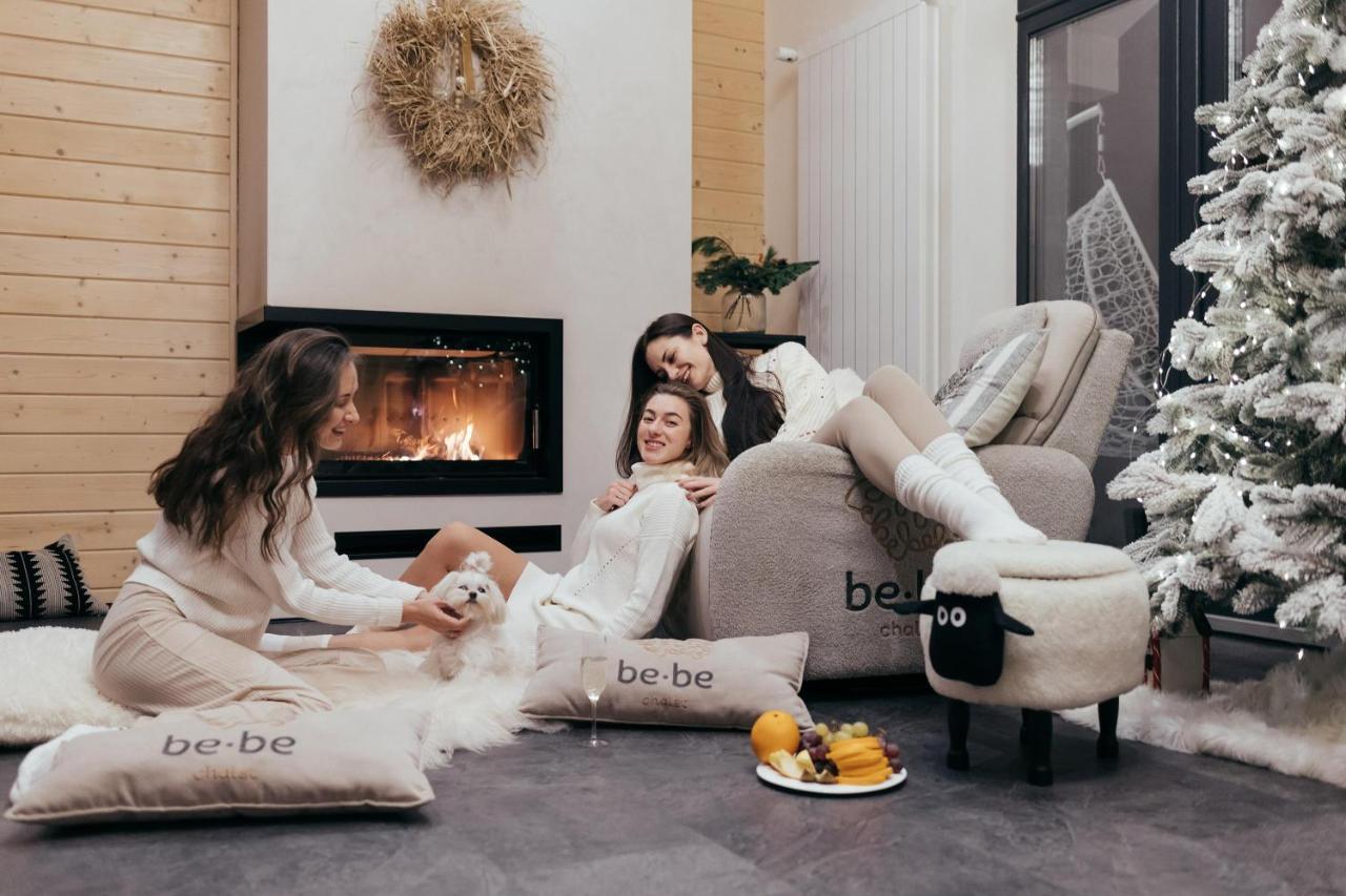 Be Be Chalet - Premium Jacuzi & Private Pool Bukovel Esterno foto